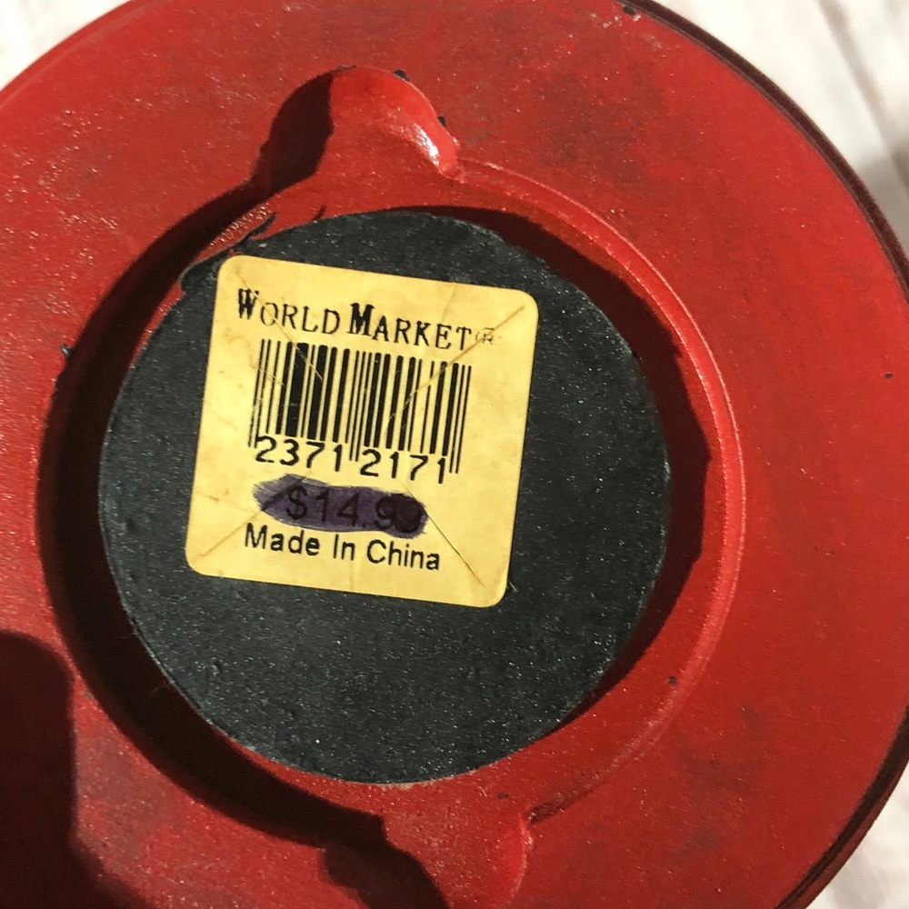 Cost Plus World Market Red Fire Hydrant Decor 9”x4” piggy bank NWT - Picture 3 of 8